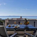 Adria Μακάρσκα