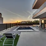 Adria Μακάρσκα