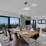 Διαμέρισμα Adria *