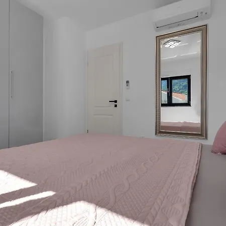 Adria Apartman Makarska