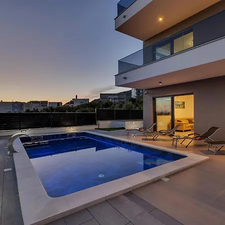 Apartment Adria Makarska